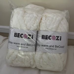 BeCozi Chunky Chenille Yarn